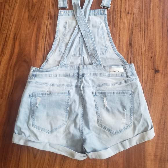 Dollhouse Overalls - Picture 4 of 5